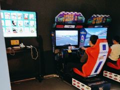 -不可思议减压馆·解压博物馆·摔碗发泄·团建定制