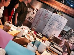 -Who乎coffee&bar