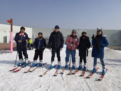 -华彬猛犸滑雪场