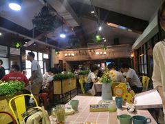 -第三空间·趣味桌游·轰趴.室内CS.剧本杀(大武汉1911店)