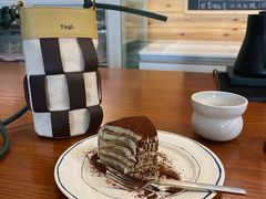 -Be Lived Cafe比例咖啡(摩天轮店)
