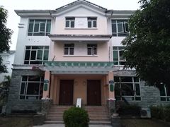 -江门古兜温泉小镇