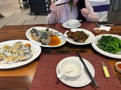 -东豪园林海鲜酒家(南港路辅路店)