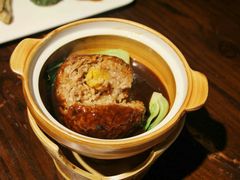 咸蛋黄狮子头-金枝玉叶上海人家食府(三里河店)