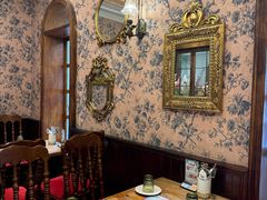 -秘密旅行Bonjour(黑金冠 江南西店)