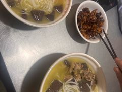 -文山荷鲜居(翠湖店)