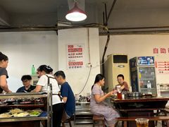 -邓莽子老火锅(中兴路总店)