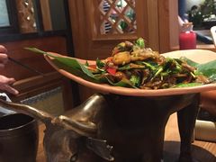 -云海肴·汽锅鸡·云南菜(天山百盛优客店)