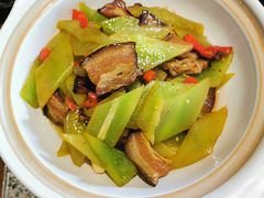 -老街鱼嘴巴(步步高新天地店)