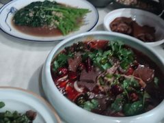 -鲁班小馆(政四街店)
