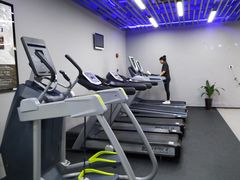 -AK健身普拉提拉伸私教馆(中八店)
