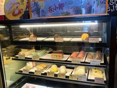 面包甜点陈列柜-麦当劳(哈西万达店)