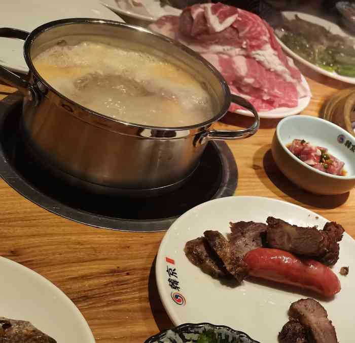 韩京海鲜烤肉自助料理(温州万达店)-"先从环境开始讲吧.