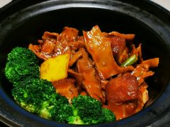 烧腩仔焖笋干-尚一汤·粤菜海鲜(环球港店)