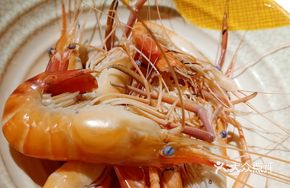 Freshly Caught Shrimp with Base Flavor