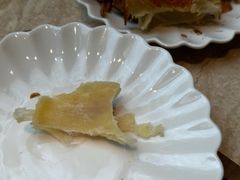 -VERIE BAKEHOUSE