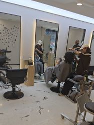 -a·f one hair salon