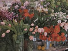 -FLOVIE FLORIST CAFE