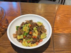 -黄泥岗·地道湖北菜(奥特莱斯店)