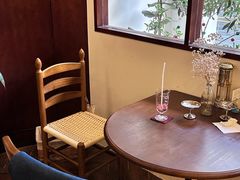 -Café Monson
