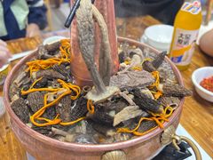 -乡土特色.冷锅鱼.牦牛肉汤锅