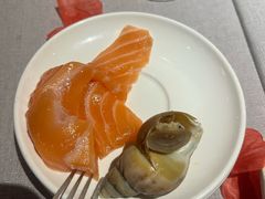 -广州万富希尔顿酒店·感趣自助餐厅·金秋蟹宴生蚝海鲜刺身