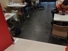 -华莱士炸鸡汉堡(佛城西路店)