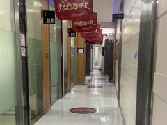 -雅悦齿科(顾村公园店)