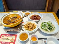-饭橘汉江码头·乡野土菜馆(静安路店)