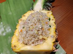 菠萝炒饭-曼听小寨海鲜烧烤(锦绣mini店)