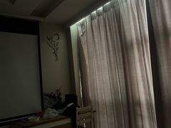 -秘境影院式酒店(苏州平江万达广场店)