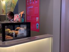 -星巴克(港汇1号办公楼店)