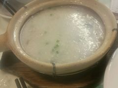 -新大咀港式茶餐厅(宝山万达店)