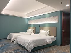 -顺德君豪酒店(佛山容桂渔人码头店)