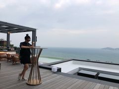 -瑰丽酒店·海吧·天际下午茶·现场DJ·天台酒吧