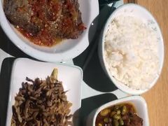 -老乡鸡(亚夏汽车城同创科技园店)