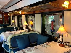 -火车头法国西餐厅