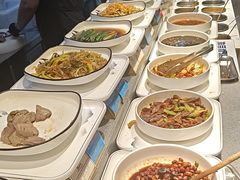 -遇上西雅图多融合海鲜自助餐厅(中房金谊广场店)