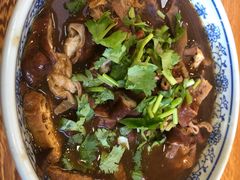 卤煮火烧-门框胡同百年卤煮(新街口店)