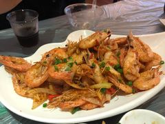 -覃记海鲜美食餐厅