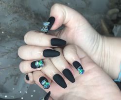 -EAST日式美甲美睫沙龙