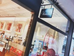 -VENCHI 闻绮(上海佛罗伦萨小镇店)