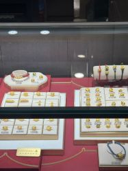 -周大福CHOW TAI FOOK(南京东路永安百货店)