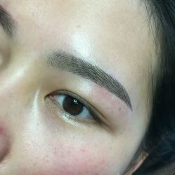 -百秀名媛纹绣美学护肤中心