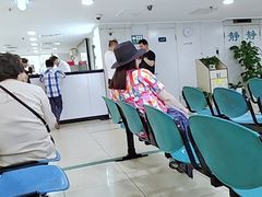 -同仁验光配镜(中心店)