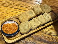 -猫爷的腔调·黔小馆(交大医学住宅区店)
