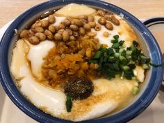 -正南齐北·老街糯米团(洪崖洞店)