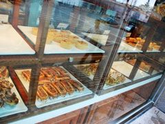 面包柜台--从门外拍的-精点味道(西安路店)