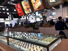 -东浩兰生上海世博展览馆