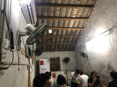 -陈氏老字号十三小炸炸店